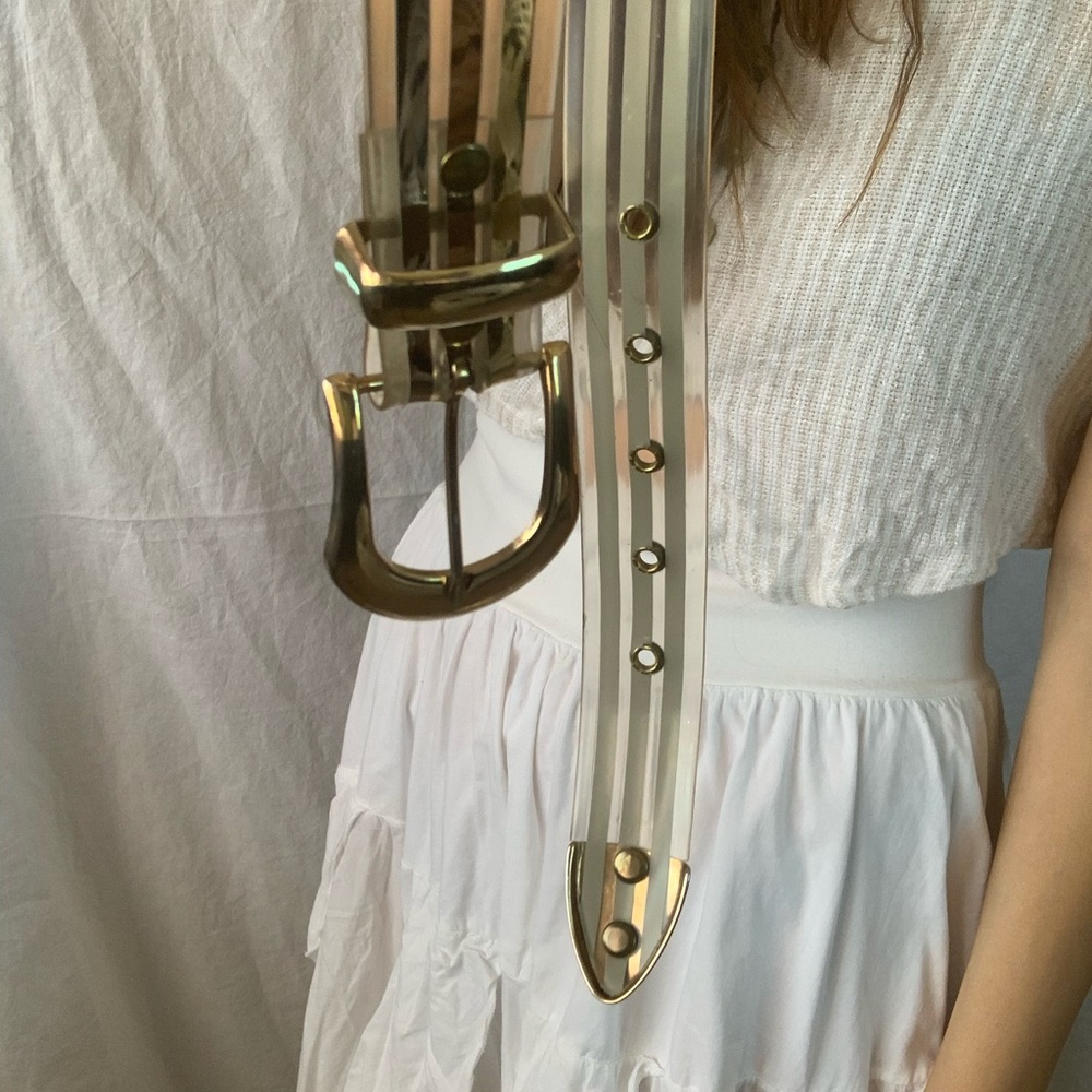Vintage western plastic gold striped see through belt - Picture 5 of 9